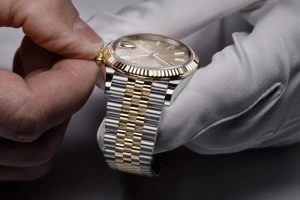 rolex servicing your rolex watch