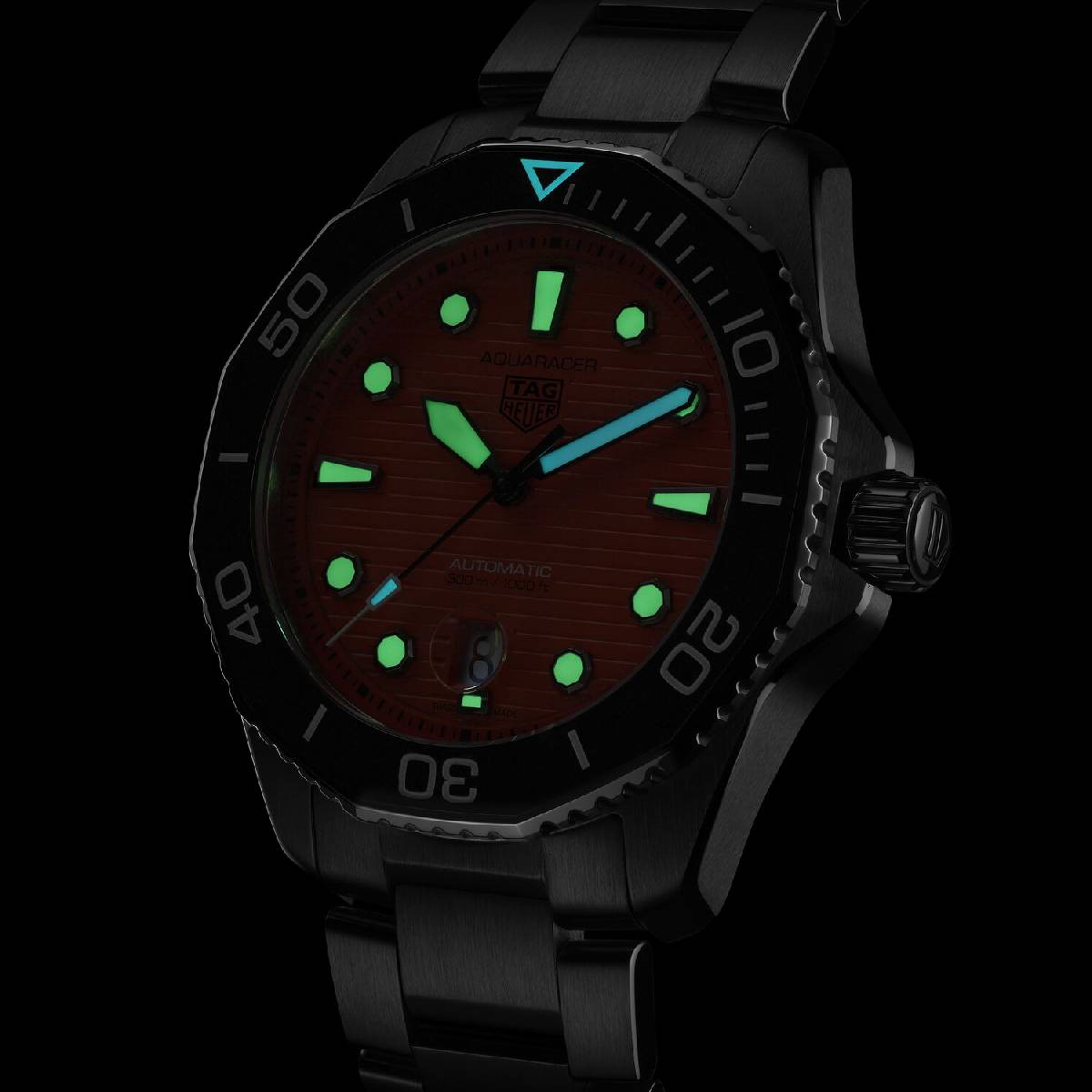 TAG HEUER AQUARACER PROFESSIONAL 300 ORANGE DIVER