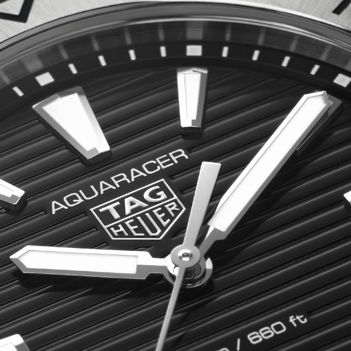 TAG HEUER AQUARACER PROFESSIONAL 200