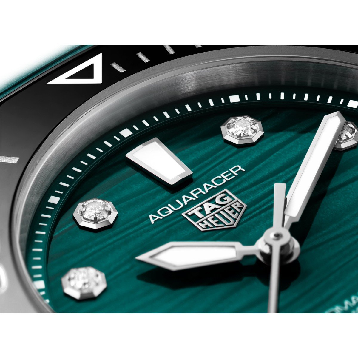 TAG HEUER AQUARACER PROFESSIONAL 300