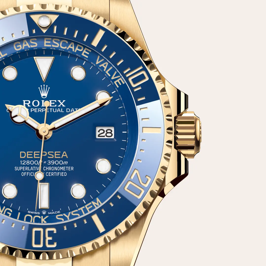 Rolex 
DEEPSEA
Oyster, 44 mm, yellow gold
M136668LB-0001