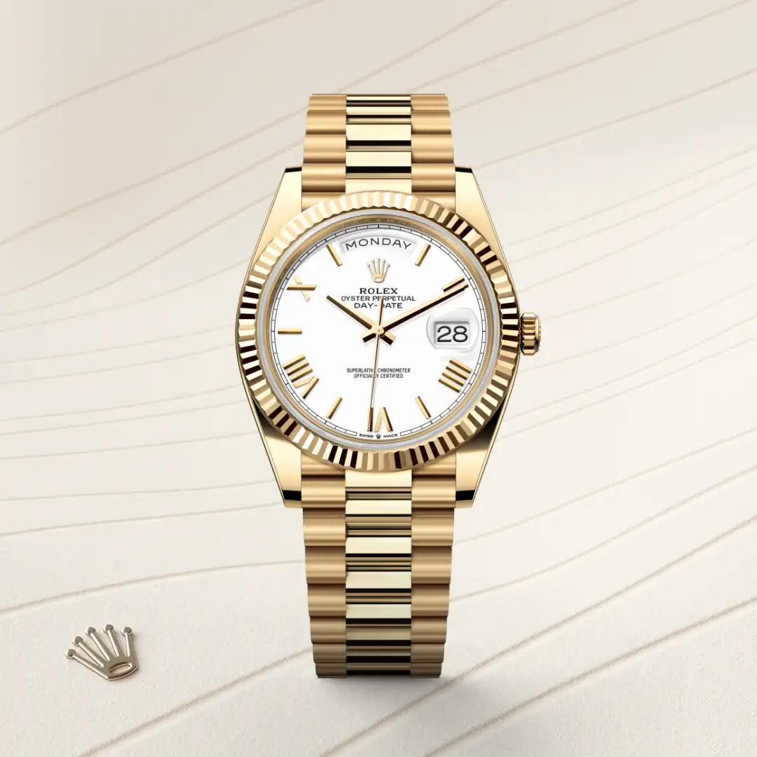 Rolex 
DAY-DATE
Oyster, 40 mm, yellow gold
M228238-0042
