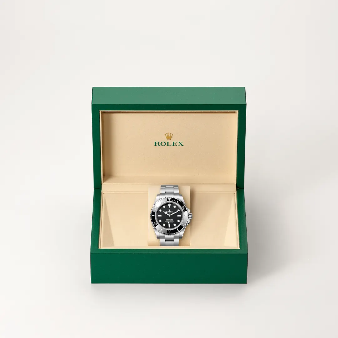 Rolex 
SUBMARINER
Oyster, 41 mm, Oystersteel
M124060-0001